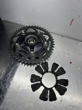 Bmw 33817106017 Oem S1000 M1000 Carbon Forged Rear Wheel Sprocket Carrier 2020 To 2026 Crush