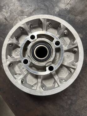 Bmw 36311452722 R100gs Front Wheel Hub