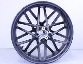 Harley-davidson 40900399 Harley-davidson Xl Sportster Roadster Rear Wheel Black 18x4.25 Damaged