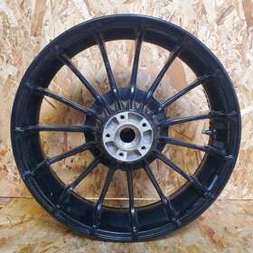 40900516 Harley-davidson Street Glide Cvo Rear Wheel 15 Spoke 18x5 Dented