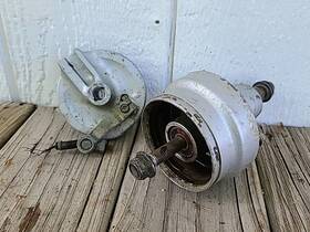 Honda 44601-165-890 1982 Z50r Trail Mini Bike Oem Front Wheel Hub Brake Axle Nut And Collar