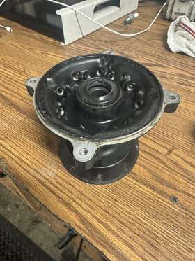 44601-ml3-600 Honda 1994 Cr250 Front Wheel Hub Tire Center Cr125 Cr 250 Cr500