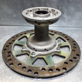 Honda 44635-mac-68 2001 Cr250r Cr 250 Front Wheel Hub With Brake Rotor