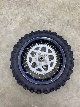45210001044 Ktm 2011 50 Sx Rear Wheel Rim Hub 10x1.60 With Brake Rotor Tire Complete All