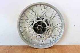 64110-40202 Suzuki 1979 Rm125 Rear Hub With 18 Inch Rim