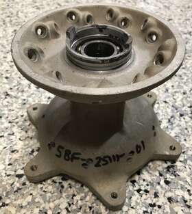 5bf-25111-01 Yamaha Wr400 Wr426 Front Wheel Hub 98-01 Used Oe P/n