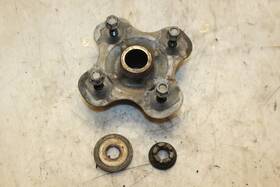 5gt-25383-00-00 Yamaha 1999 Grizzly 600 Rear Back Wheel Left Hub
