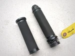 04 05 Suzuki Gsxr 600 750 Throttle Tube And Grips 57110-29G0. Fixed Price $24.99.