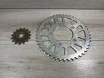 1999 Suzuki Marauder 800 Aftermarket Front And Rear Sprocket. Fixed Price $29.99.