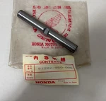 Honda FL250 1981-84 Odyssey 1977-80 Kingpin # 51222-950-000 Oem (343)RI. Fixed Price $85.00.